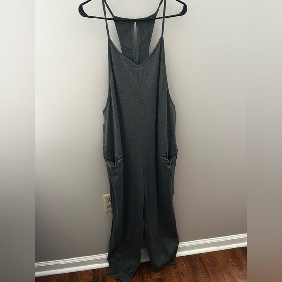 Pants - Gray Jumpsuit XL